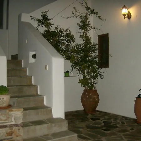 Hippocampus Apartment